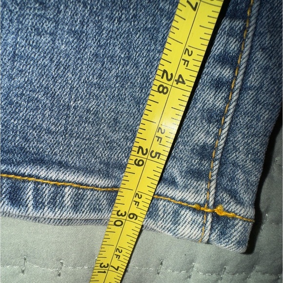 Azzure Denim Jeans with Unique Pattern. Size 34 GUC - Picture 3 of 9